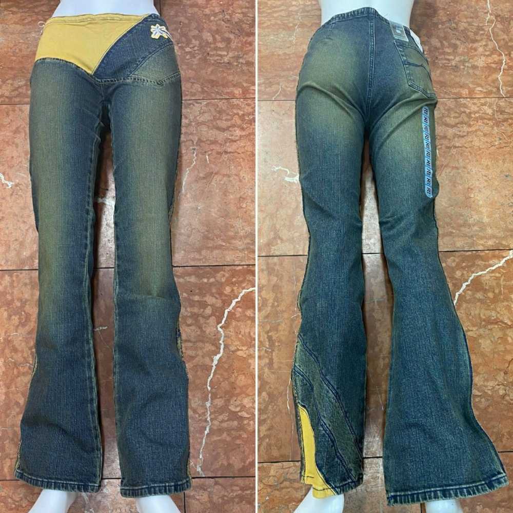 Women’s Straight Leg Jeans with Yellow Accent